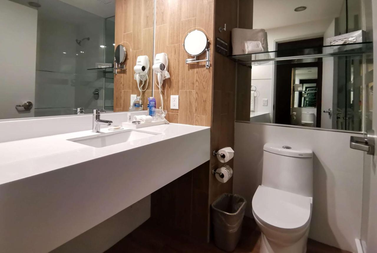 Ramada Encore By Wyndham Guadalajara Aeropuerto Las Pintas 외부 사진