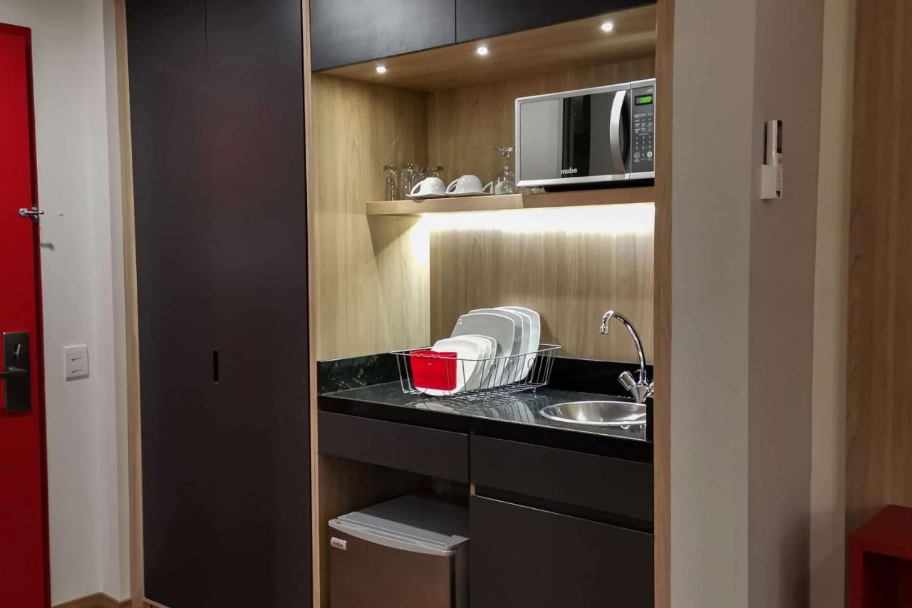 Ramada Encore By Wyndham Guadalajara Aeropuerto Las Pintas 외부 사진