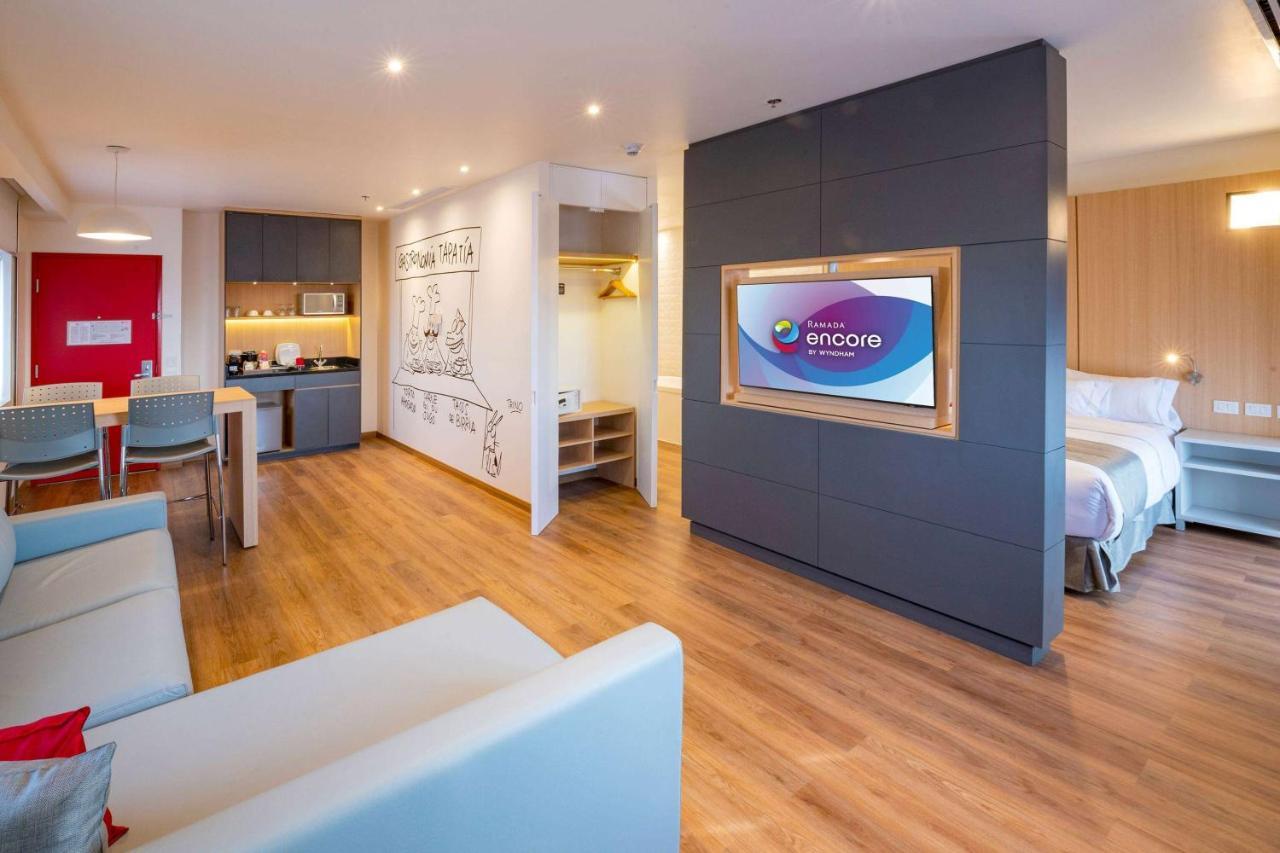 Ramada Encore By Wyndham Guadalajara Aeropuerto Las Pintas 외부 사진