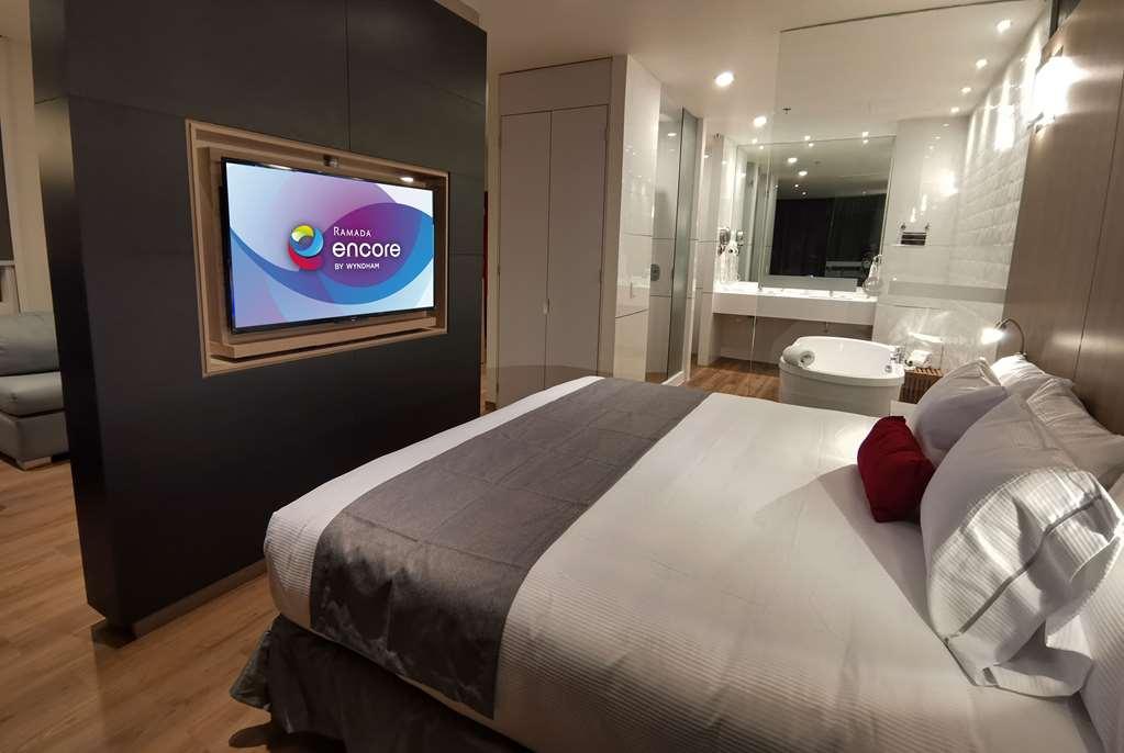 Ramada Encore By Wyndham Guadalajara Aeropuerto Las Pintas 객실 사진